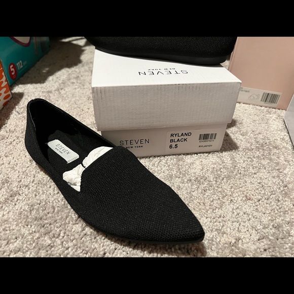 Steven New York Knit Flats Black and Steve Madden flats bundle 6.5 - Picture 2 of 3